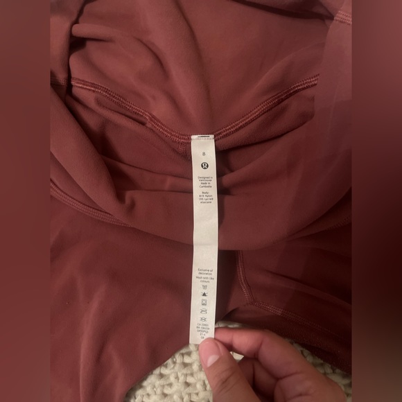 LULULEMON LEGGINGS SIZE 8 - Picture 3 of 4